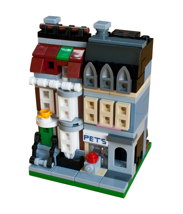 Lego mini modular Pet Shop Build video Part 1 Hiperbock